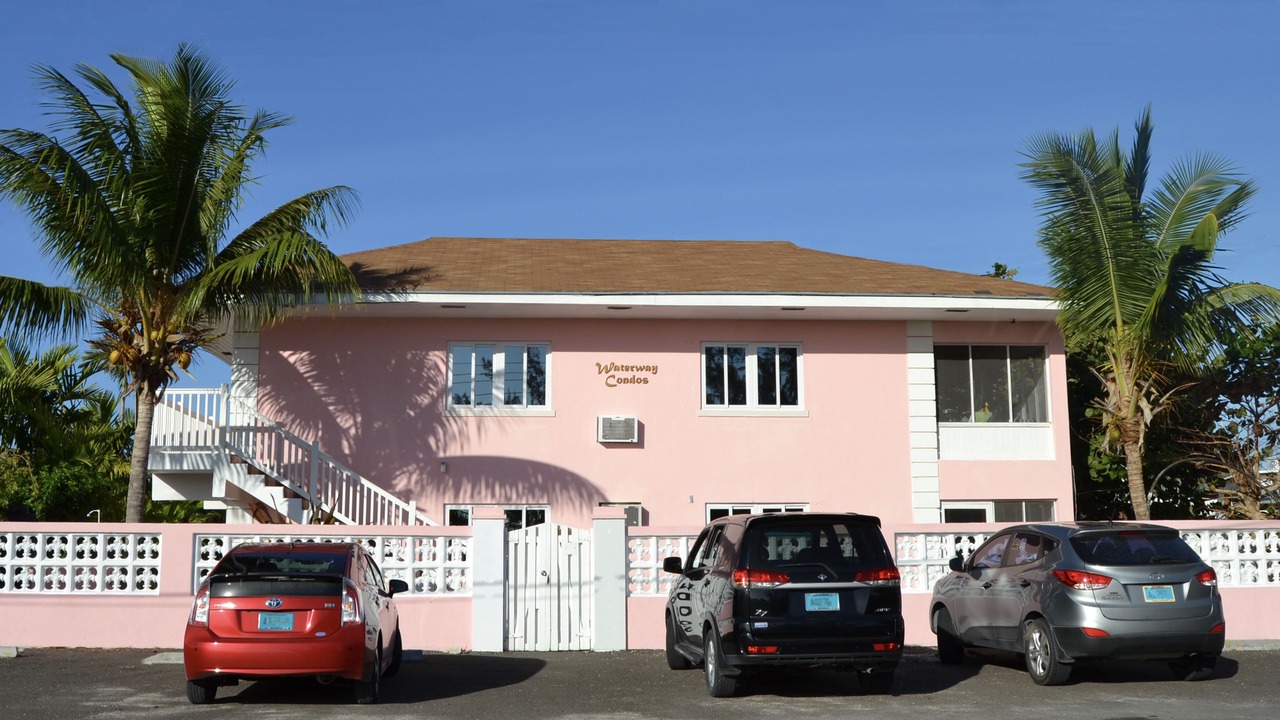 Photo of Outdoor in Coral Harbour
