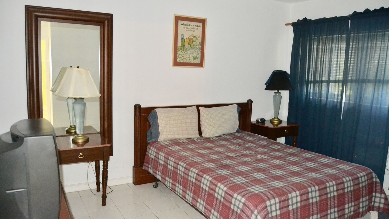 Photo of Bedroom in Coral Harbour