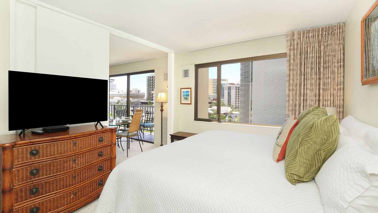 Photo of Bedroom in Waikiki