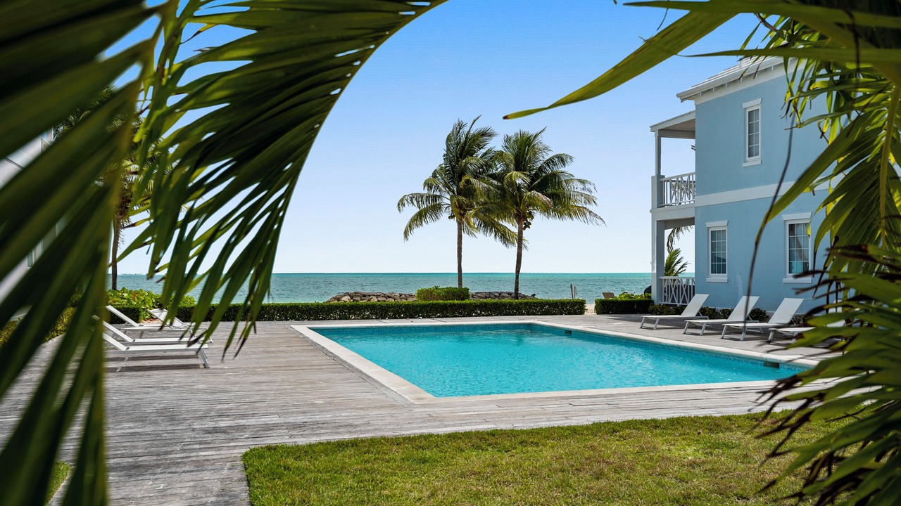 Photo of Outdoor in Palm Cay