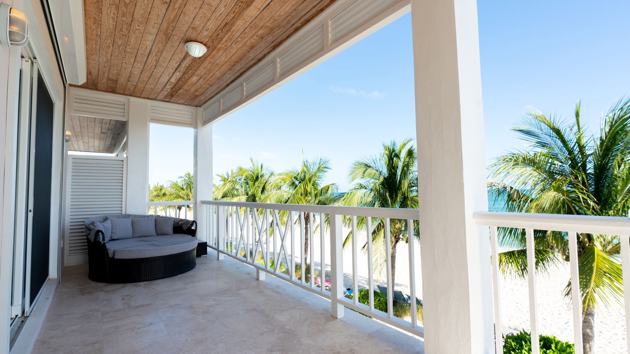 Photo of Patio Balcony in Palm Cay