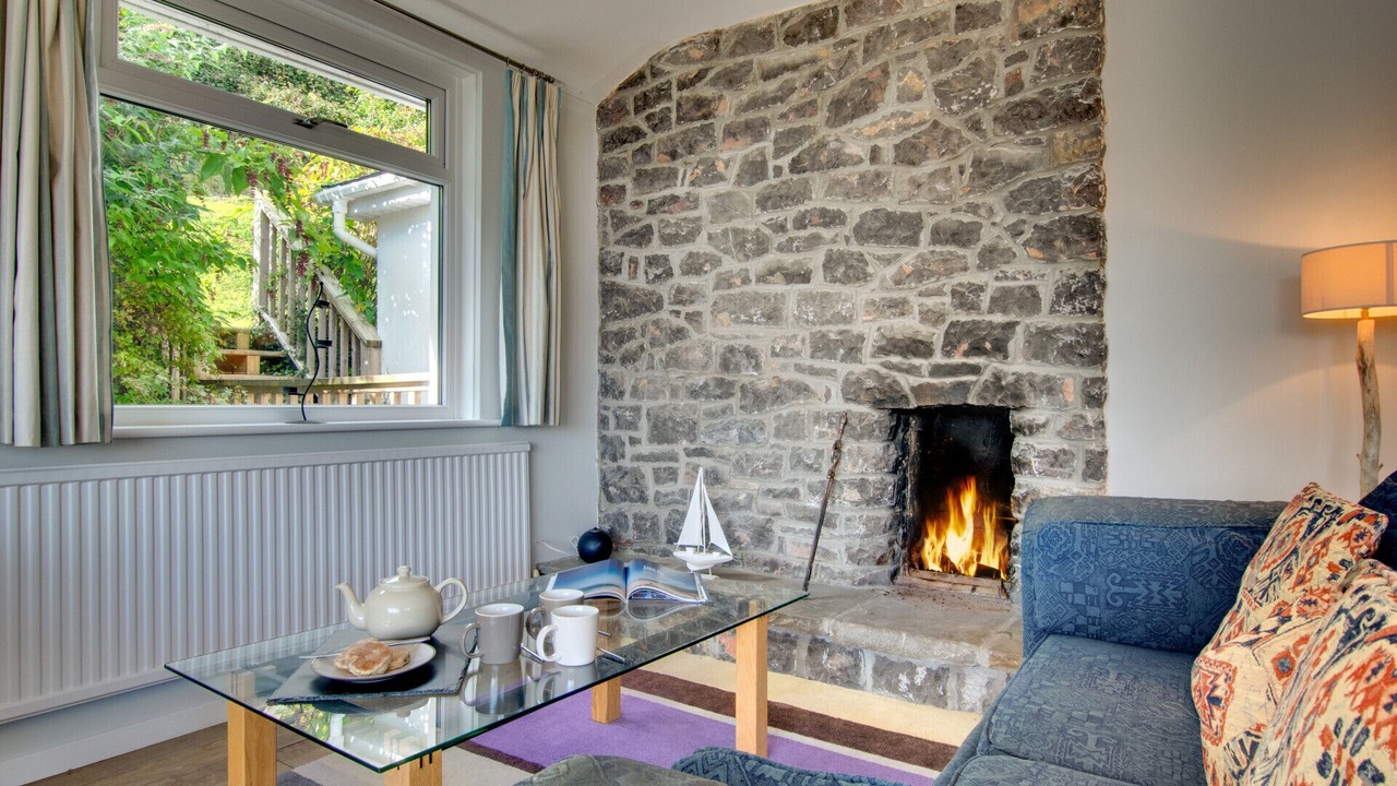 Photo of Livingroom in Crynant