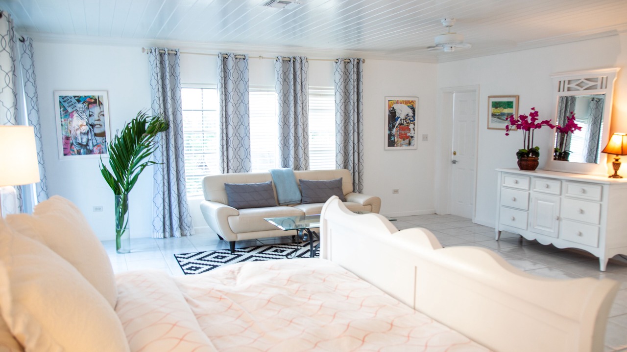 Photo of Livingroom in Triana Shores