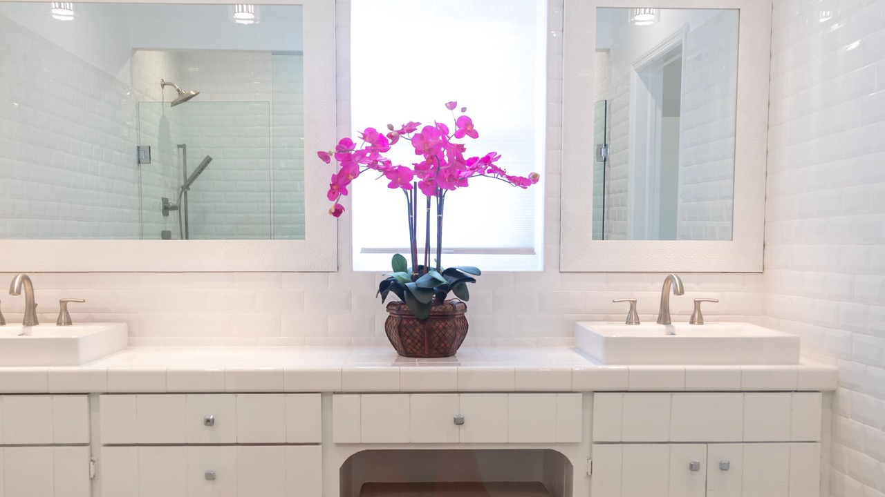 Photo of Bathroom in Triana Shores