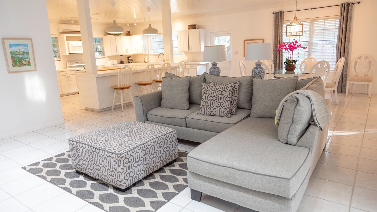 Photo of Livingroom in Triana Shores