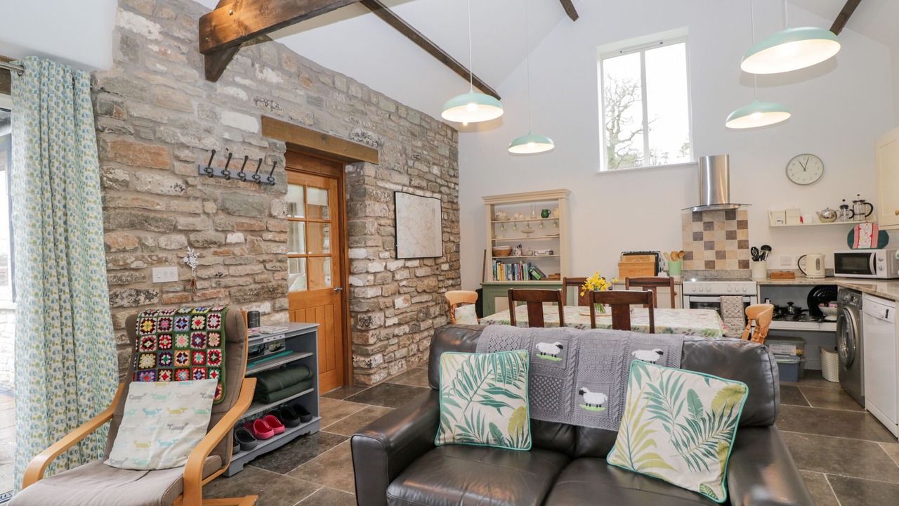 Photo of Livingroom in Compton Martin