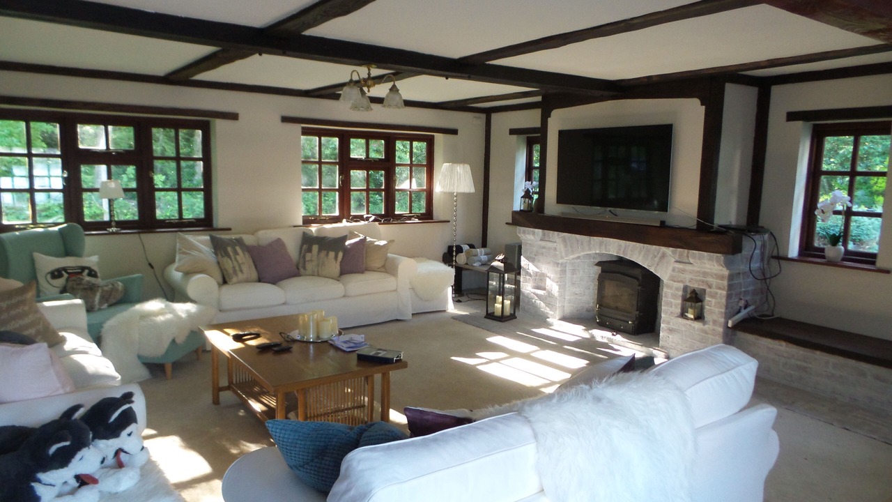Photo of Livingroom in Three Legged Cross