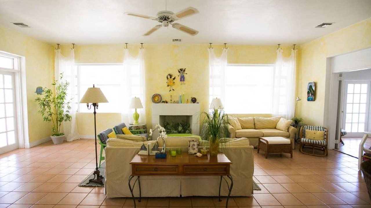 Photo of Livingroom in Governor's Harbour