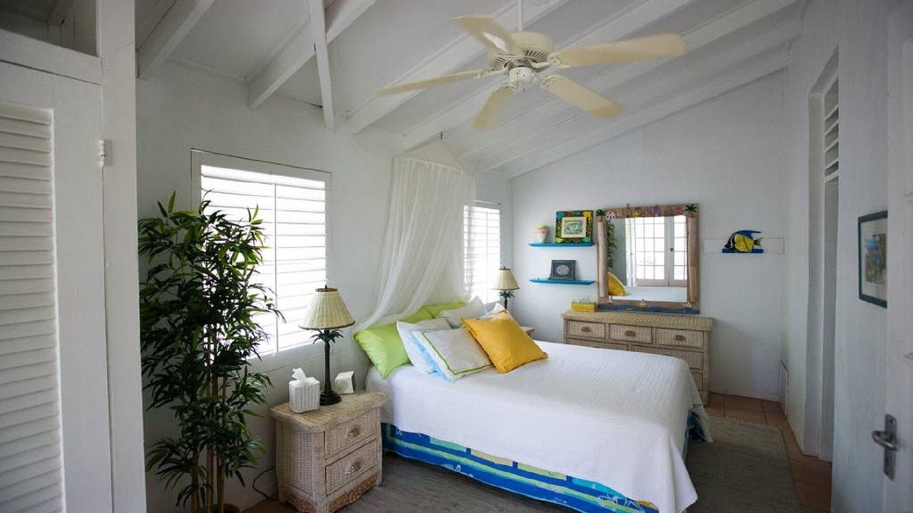 Photo of Bedroom in Governor's Harbour