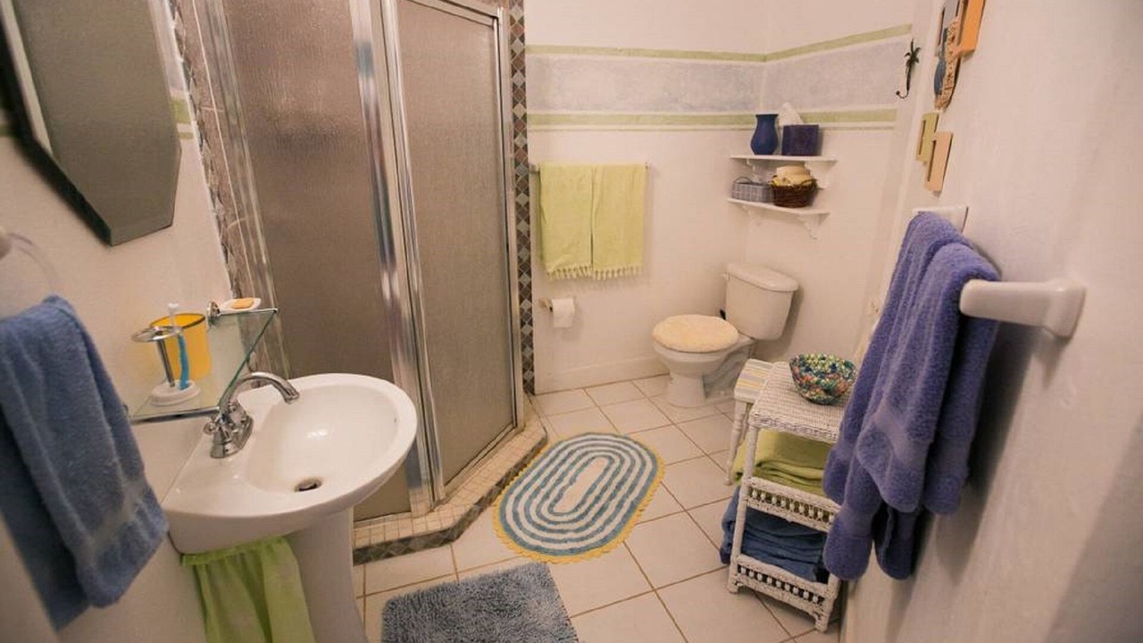 Photo of Bathroom in Governor's Harbour