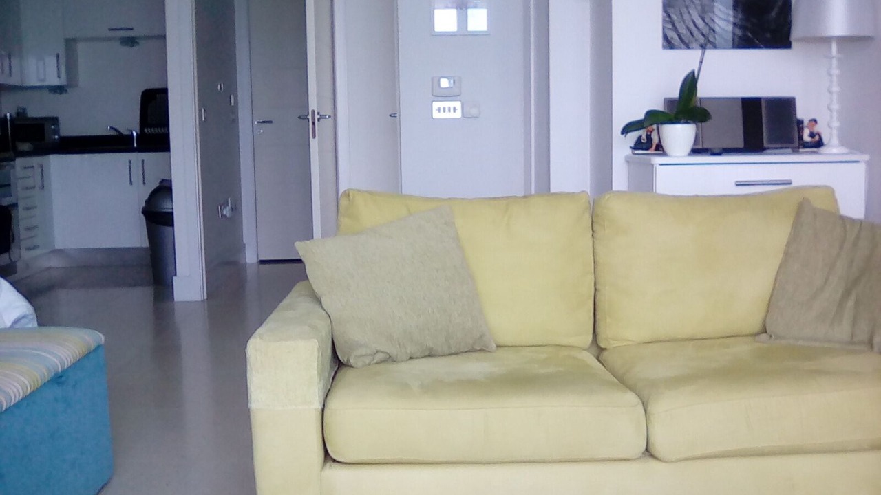 Photo of Livingroom in Newquay City Centre