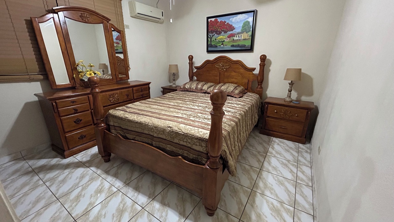 Photo of Bedroom in Nassau