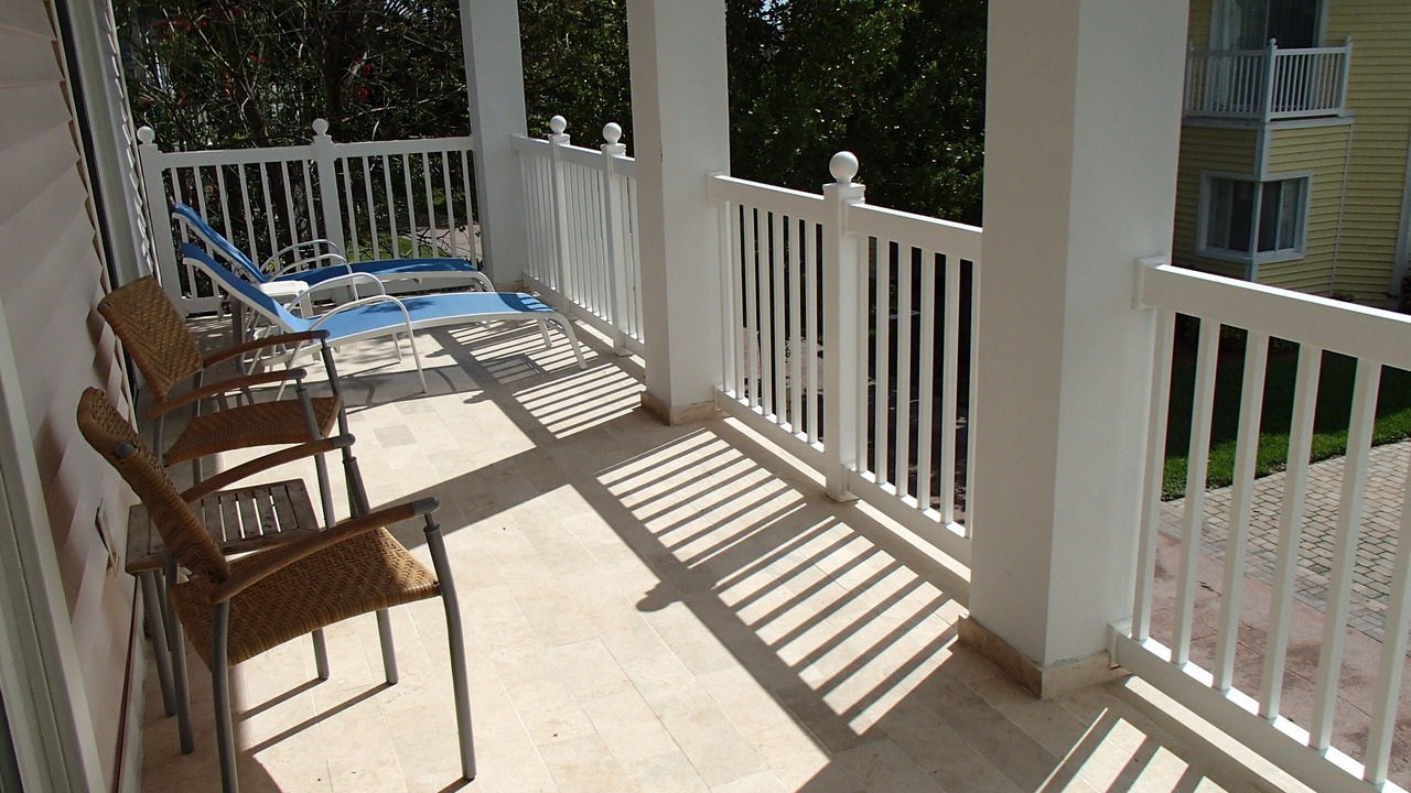 Photo of Patio Balcony in Alice Town