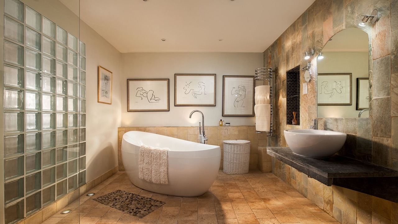 Photo of Bathroom in Portwrinkle