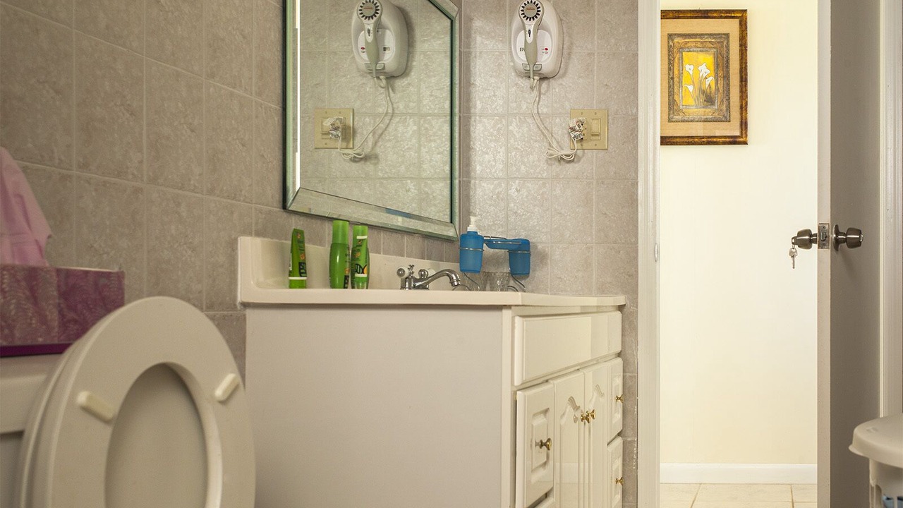 Photo of Bathroom in Out Islands