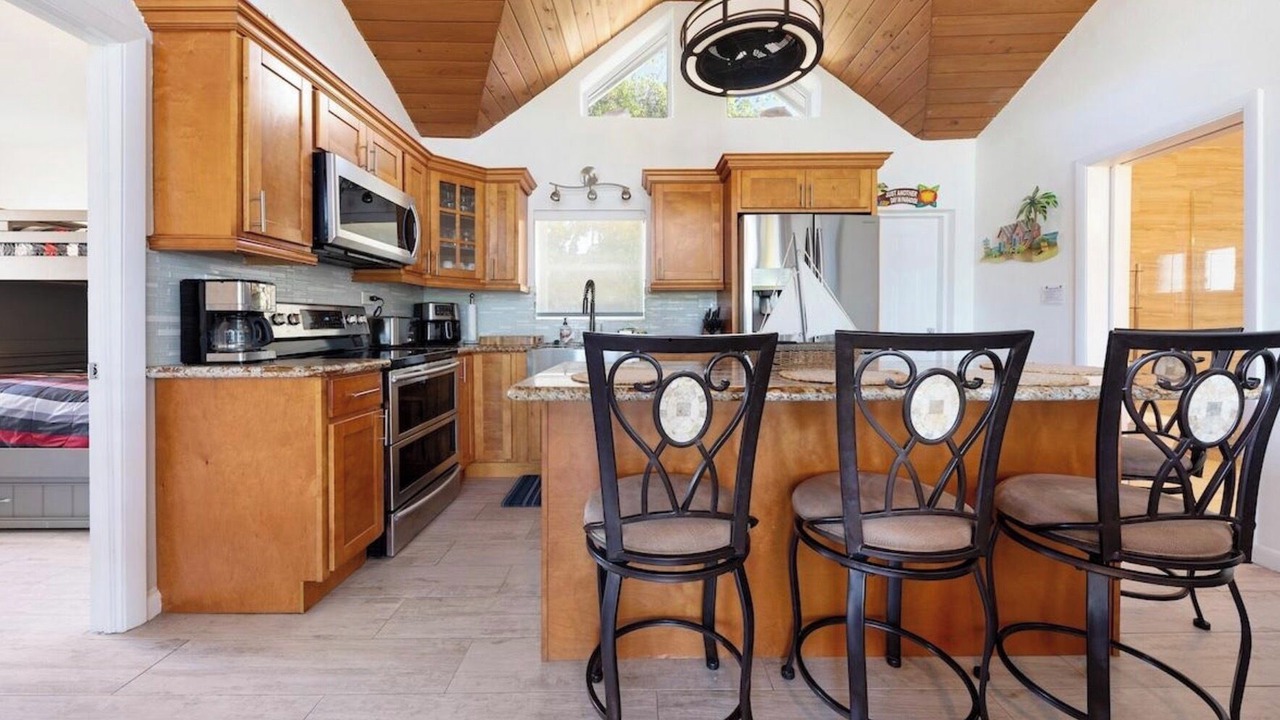 Photo of Kitchen in Rainbow Bay