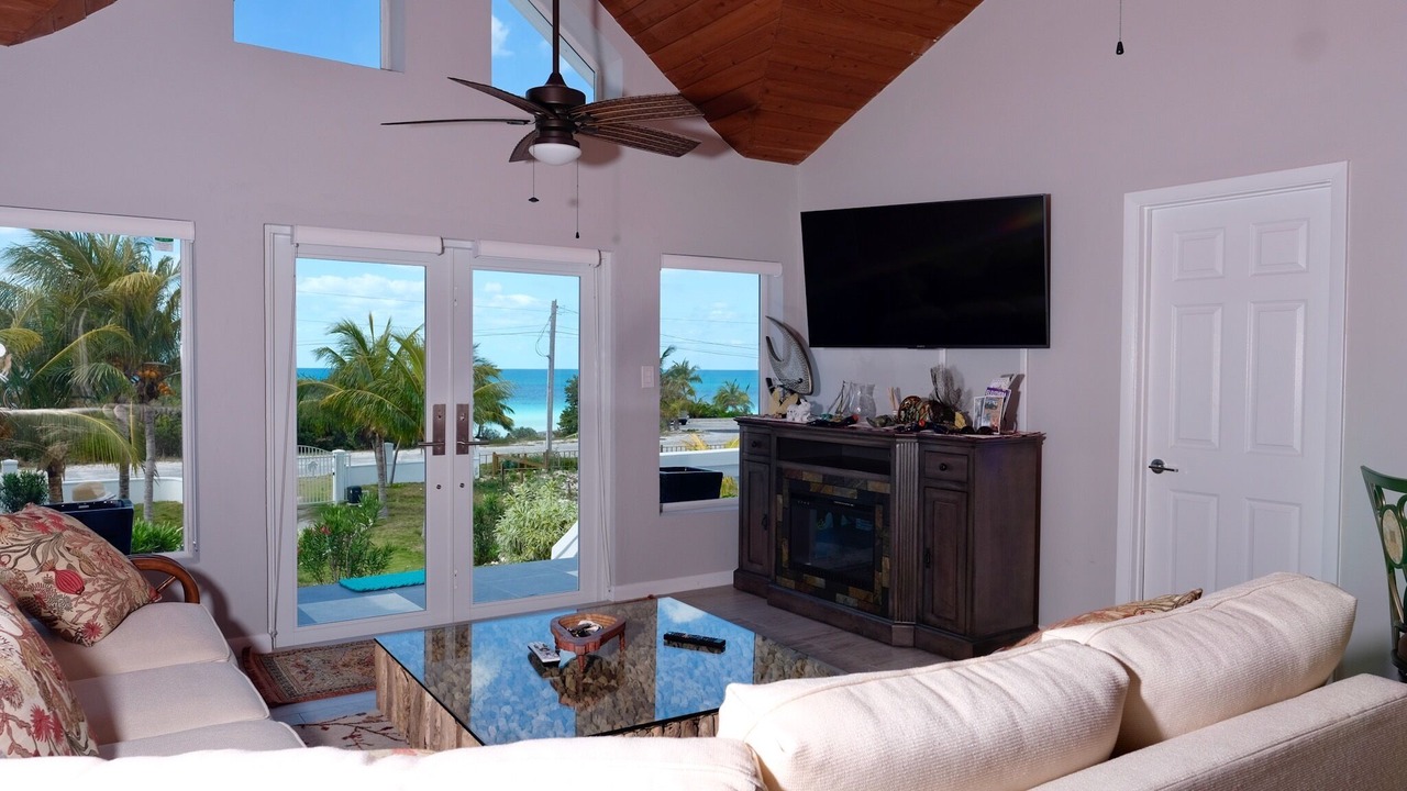 Photo of Livingroom in Rainbow Bay