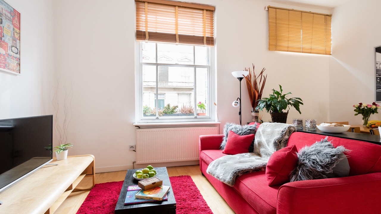 Photo of Livingroom in Warwick