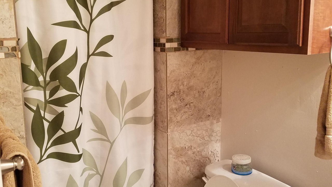 Photo of Bathroom in Makaha