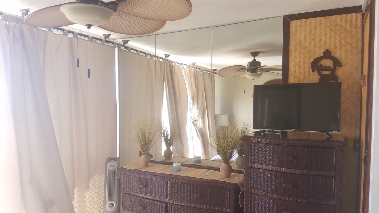 Photo of Bedroom in Makaha