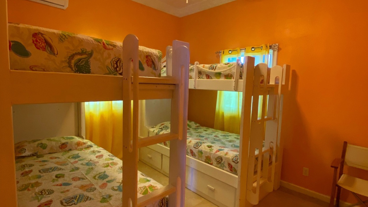 Photo of Bedroom in Out Islands