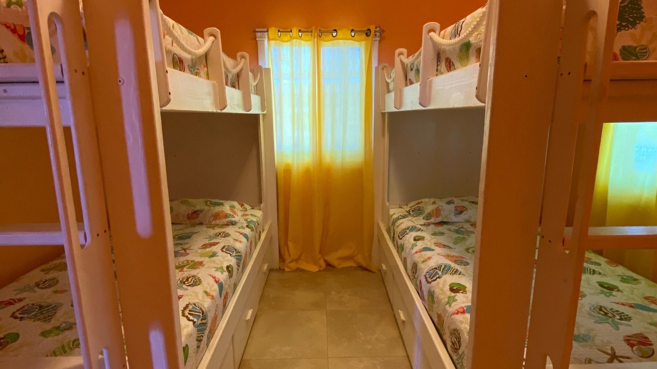 Photo of Bedroom in Out Islands