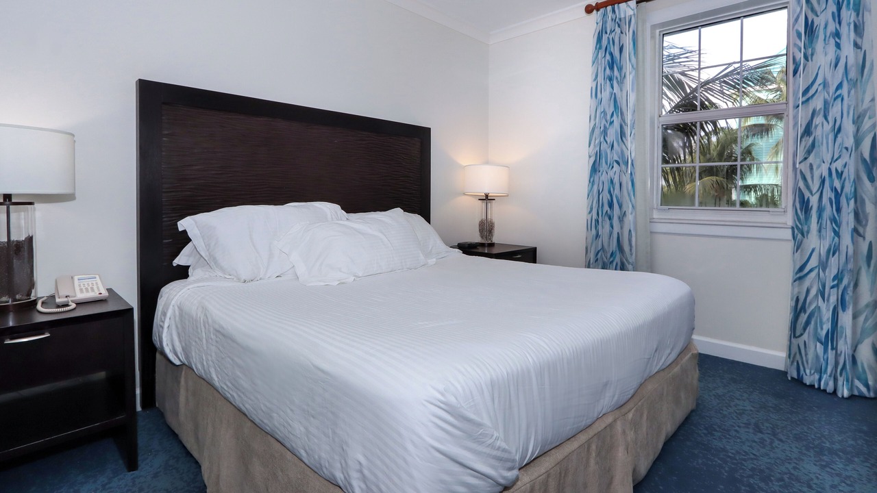 Photo of Bedroom in Paradise Island