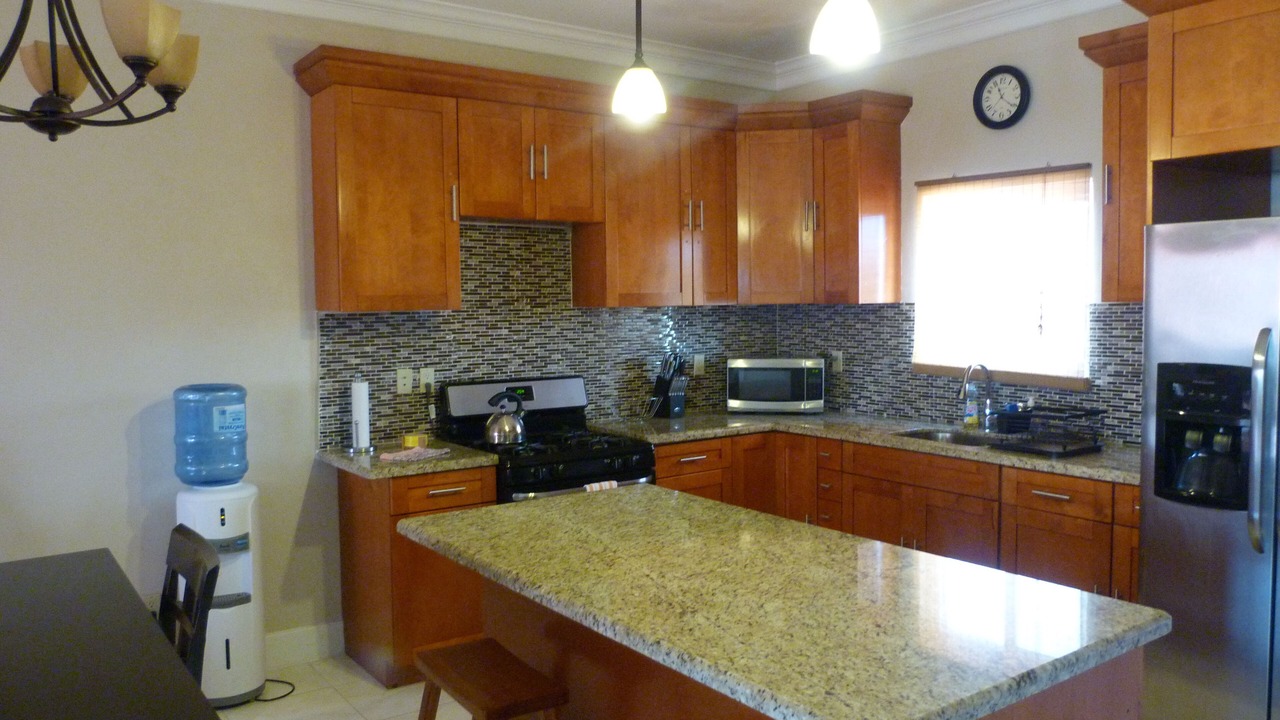 Photo of Kitchen in Coral Harbour