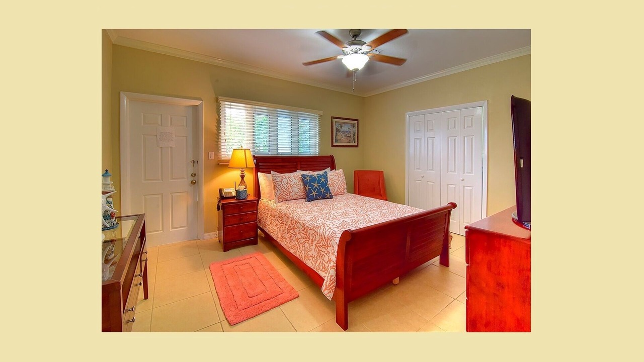 Photo of Bedroom in Nassau