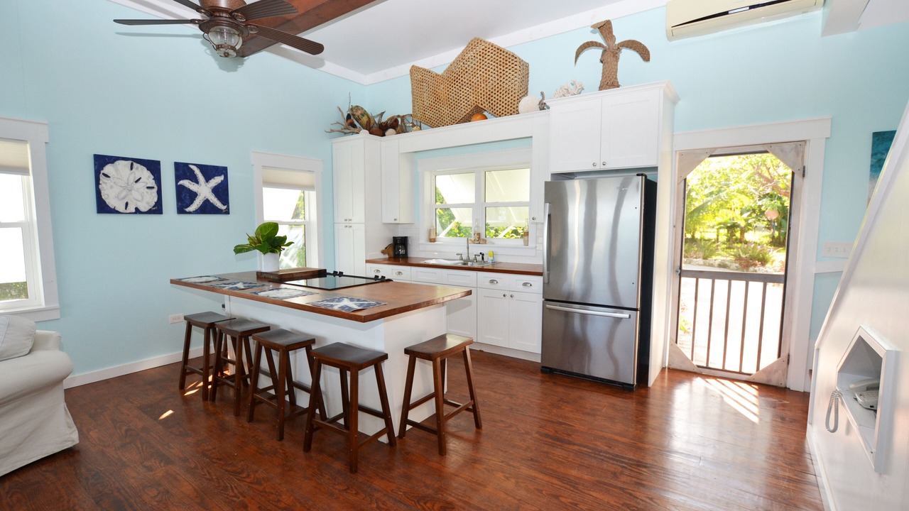 Photo of Kitchen in Spanish Wells