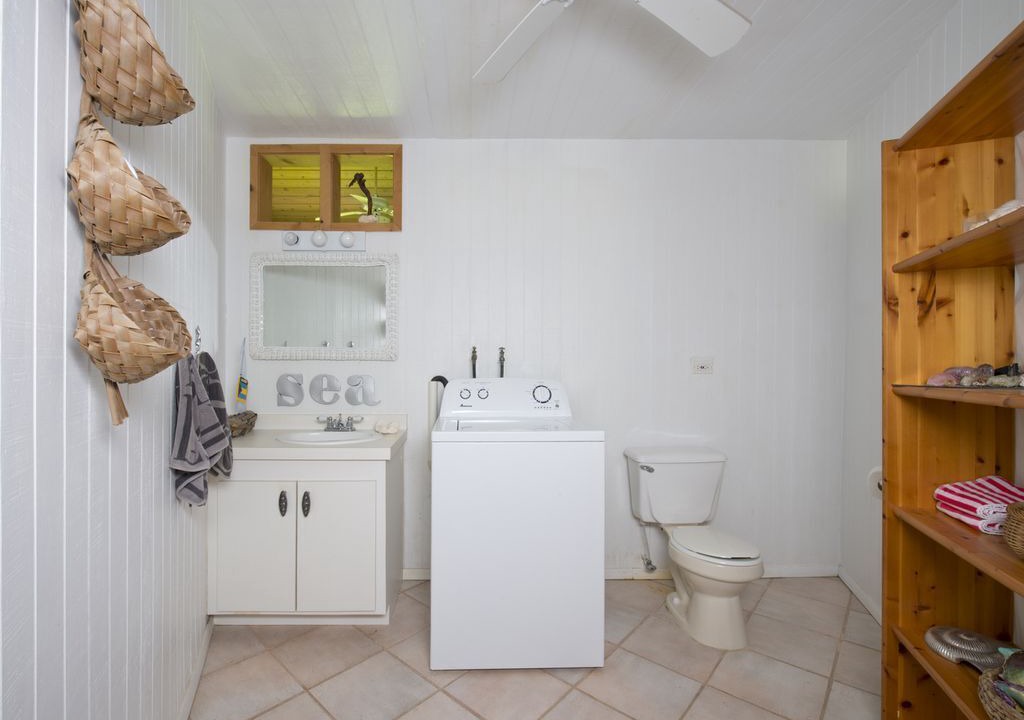 Photo of Bedroom in Governor's Harbour