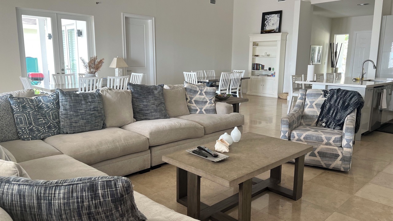 Photo of Livingroom in Alice Town