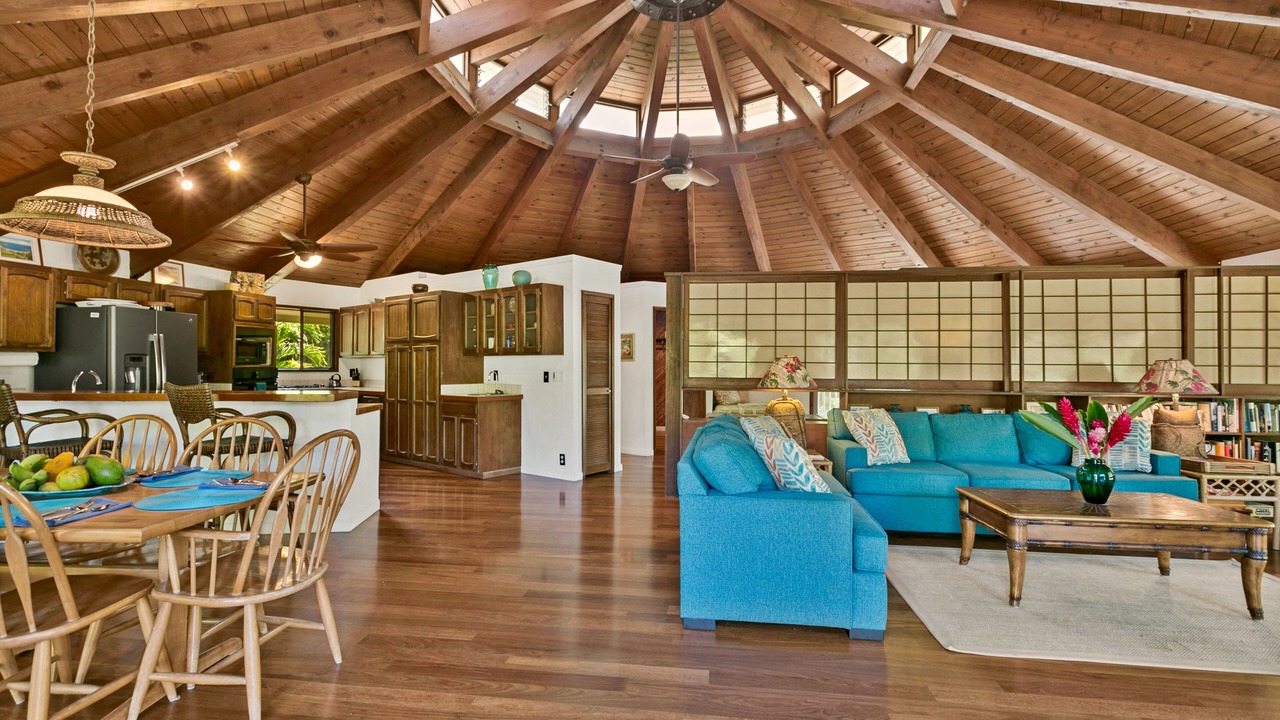 Photo of Bedroom in Wainiha