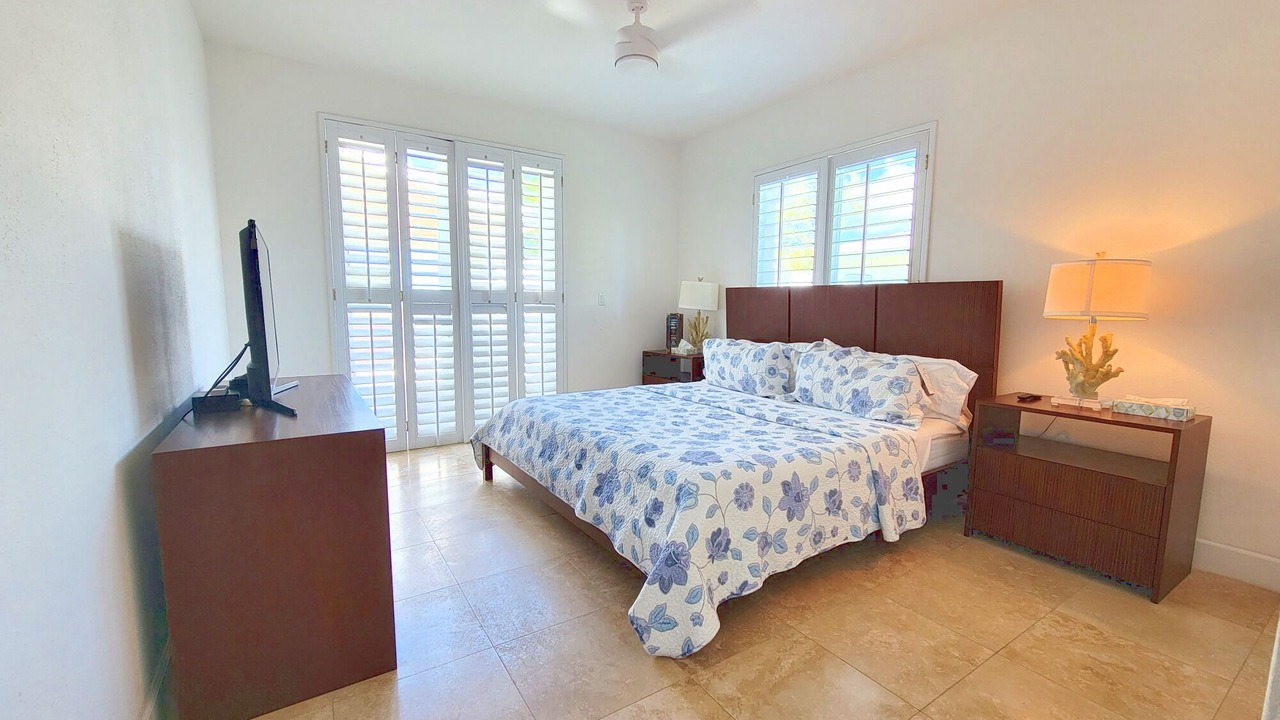 Photo of Bedroom in Alice Town
