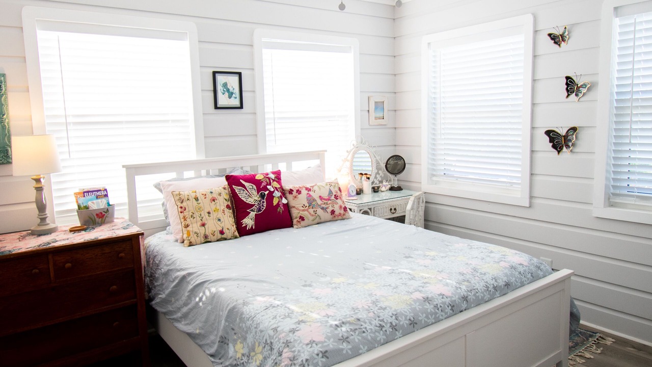 Photo of Bedroom in Spanish Wells