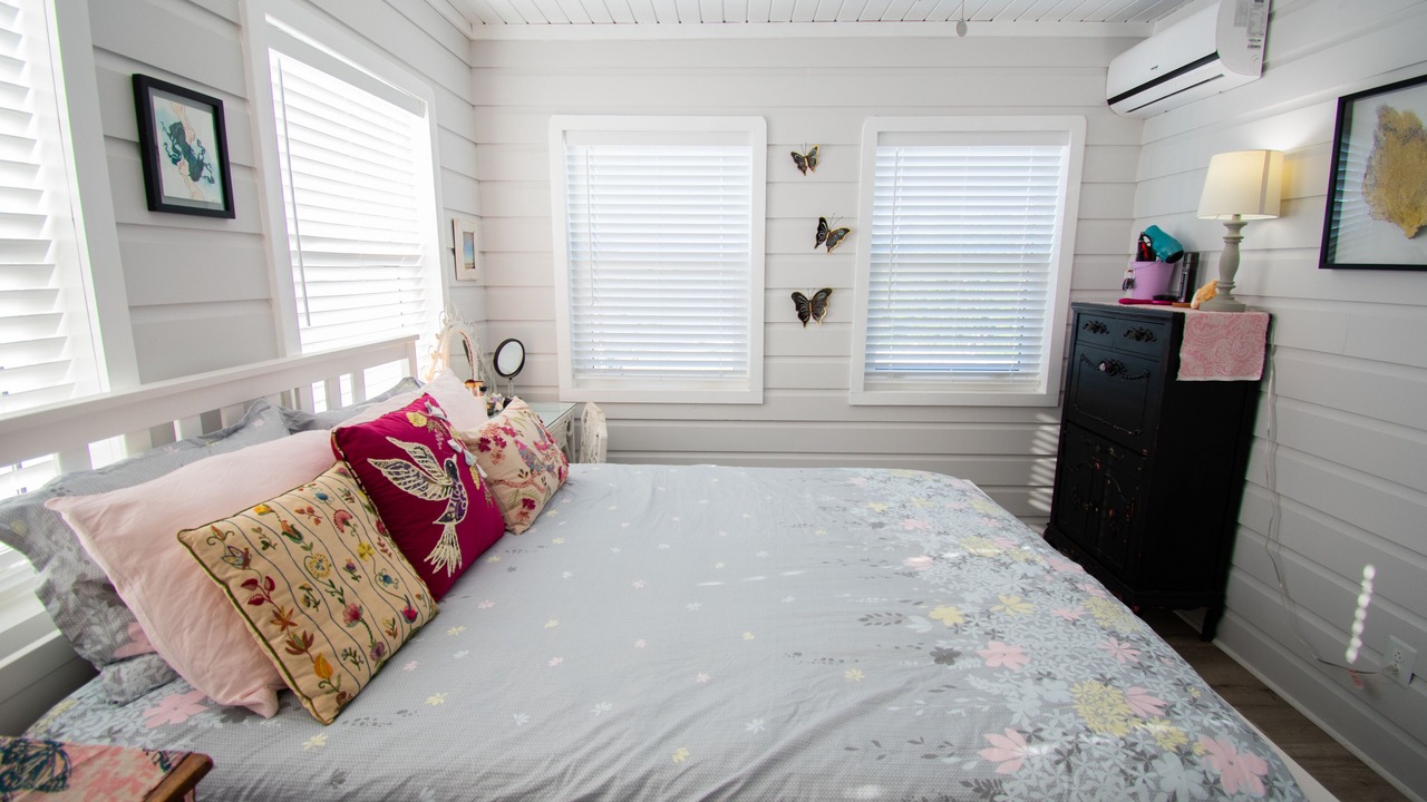 Photo of Bedroom in Spanish Wells