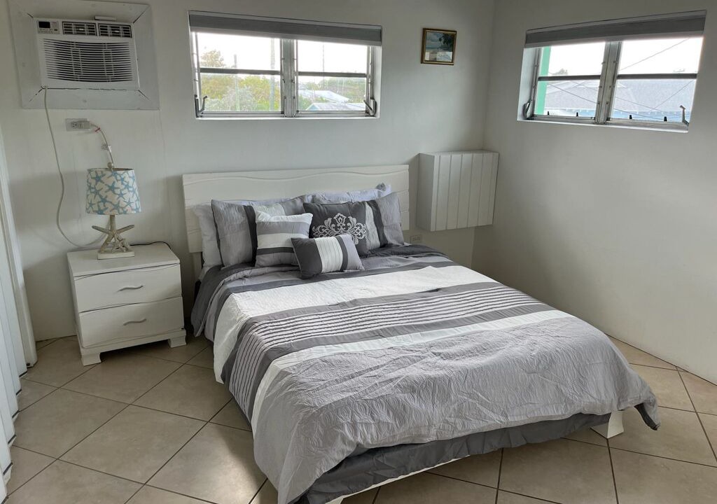 Photo of Bedroom in Spanish Wells