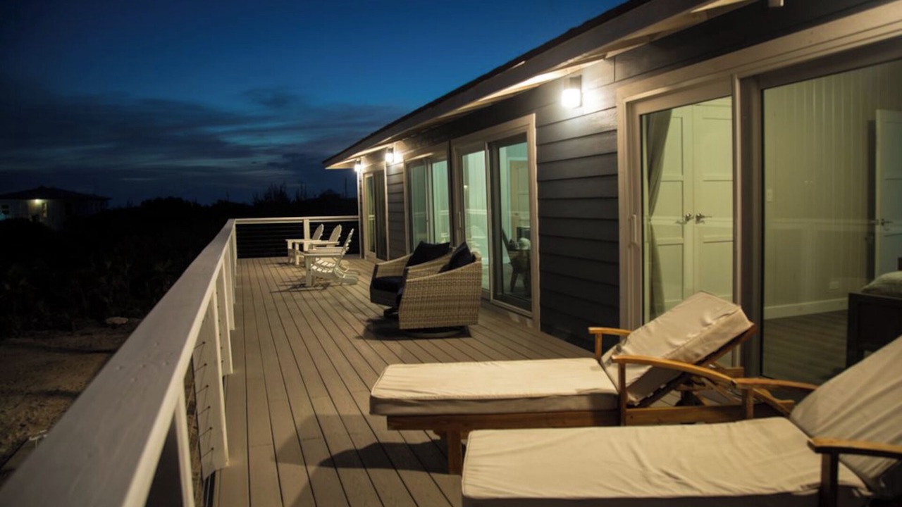 Photo of Patio Balcony in Staniel Cay