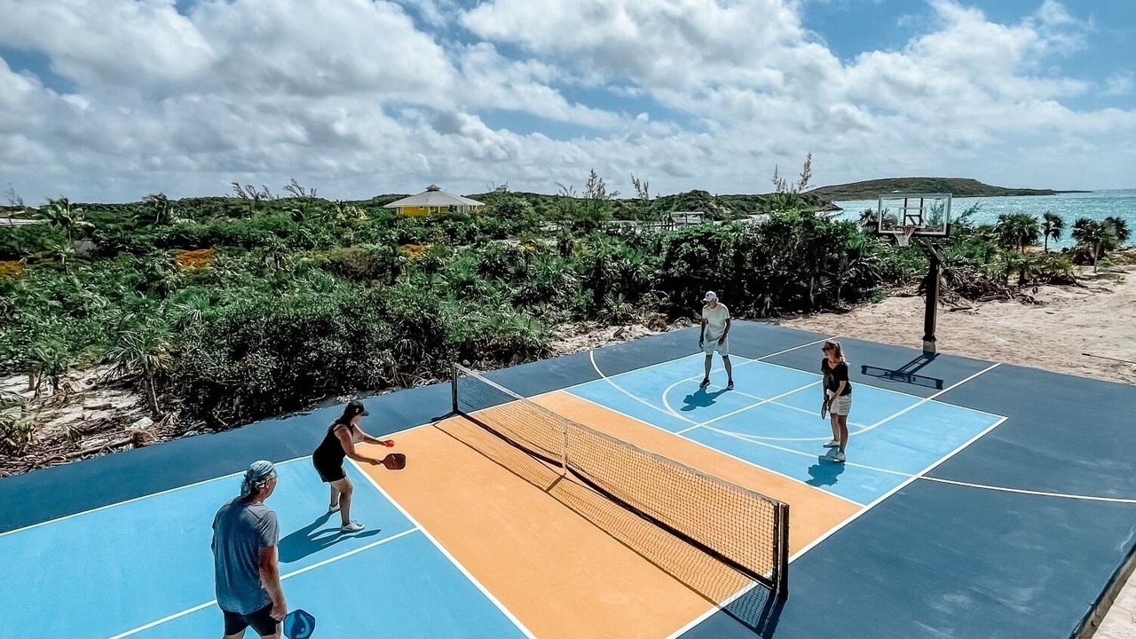 Photo of Others in Staniel Cay
