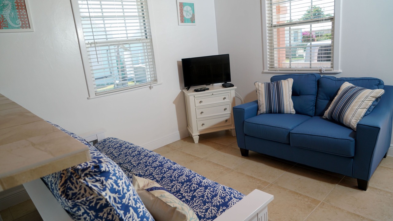 Photo of Livingroom in Spanish Wells