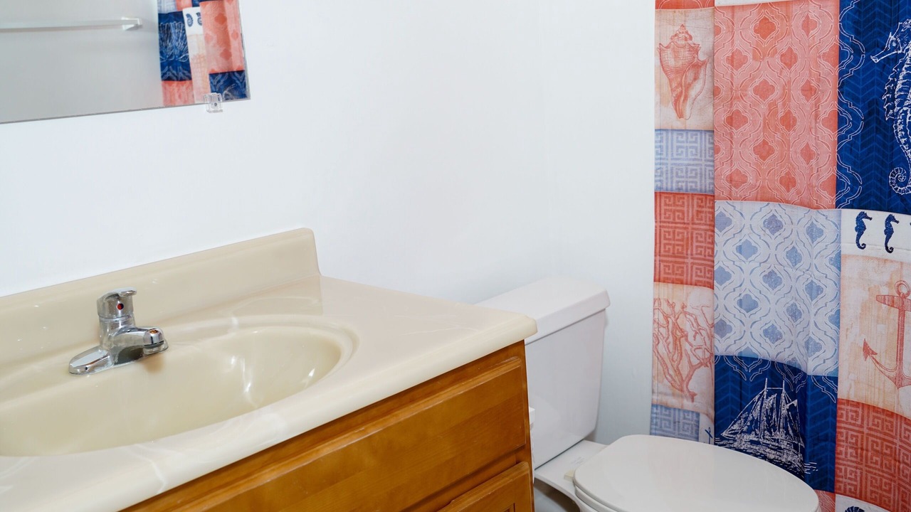 Photo of Bathroom in Spanish Wells