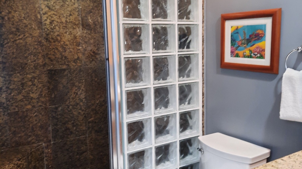 Photo of Bathroom in Honokowai