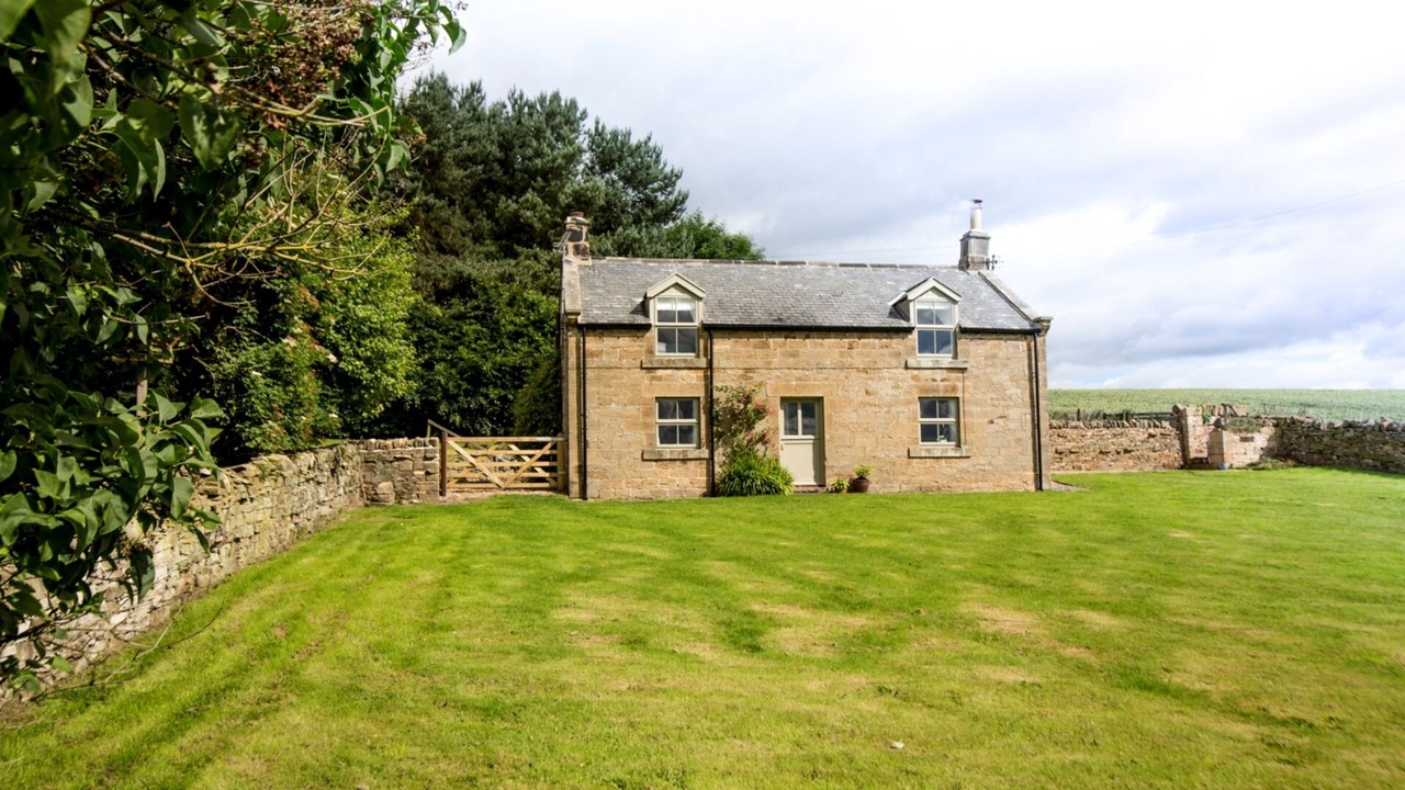 Photo of Outdoor in Hallington