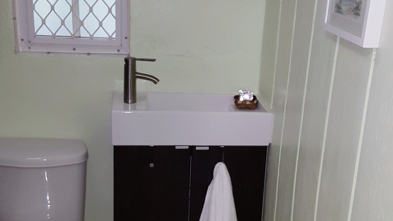 Photo of Bathroom in Alice Town