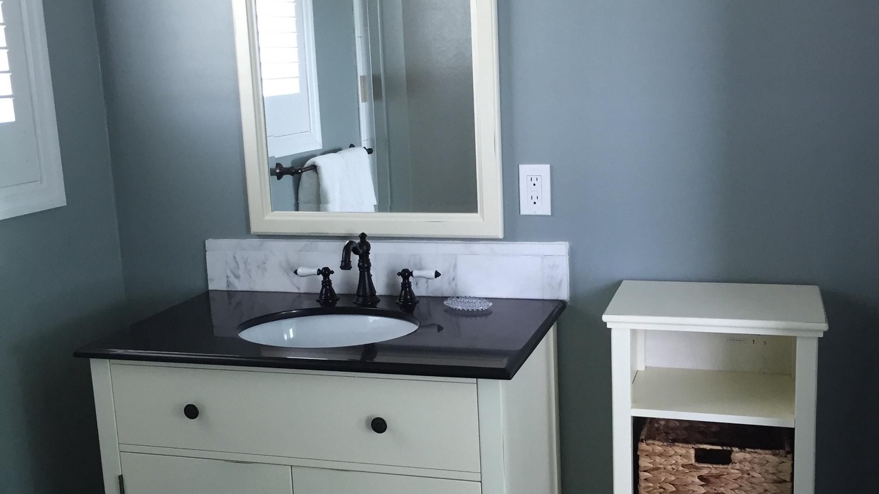 Photo of Bathroom in Cherokee Sound