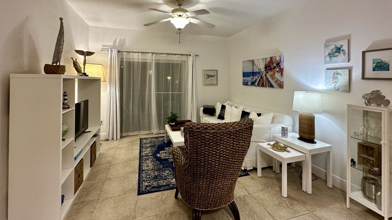 Photo of Livingroom in Alice Town
