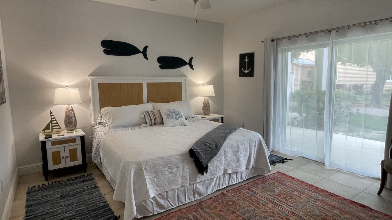 Photo of Bedroom in Alice Town