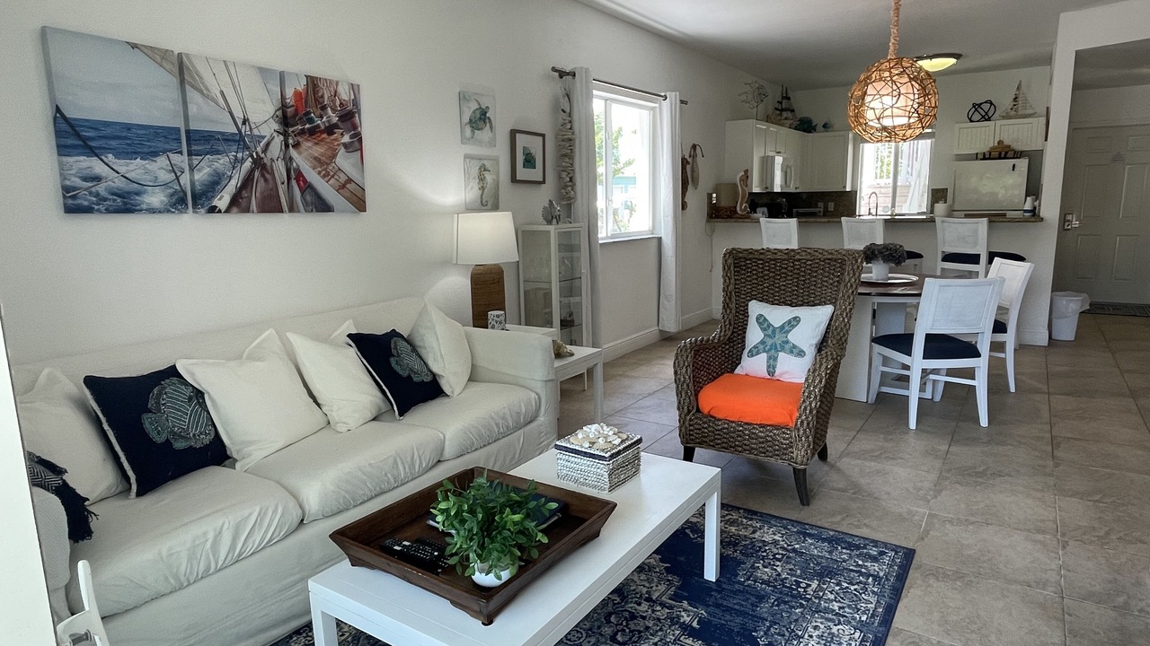 Photo of Livingroom in Alice Town