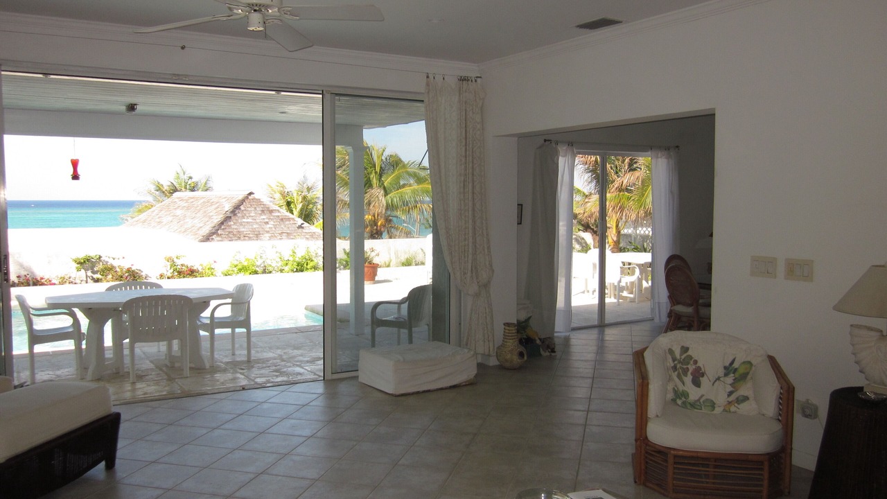 Photo of Livingroom in Gambier