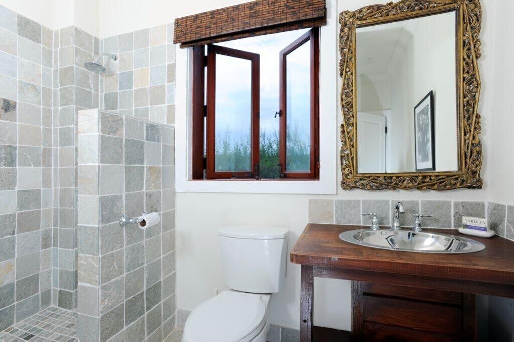 Photo of Bathroom in Governor's Harbour